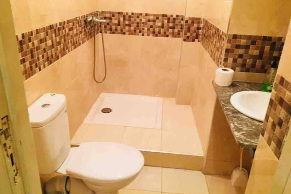 Nice 2 Bedrooms Apartment Near The Beach Rabat Exteriér fotografie